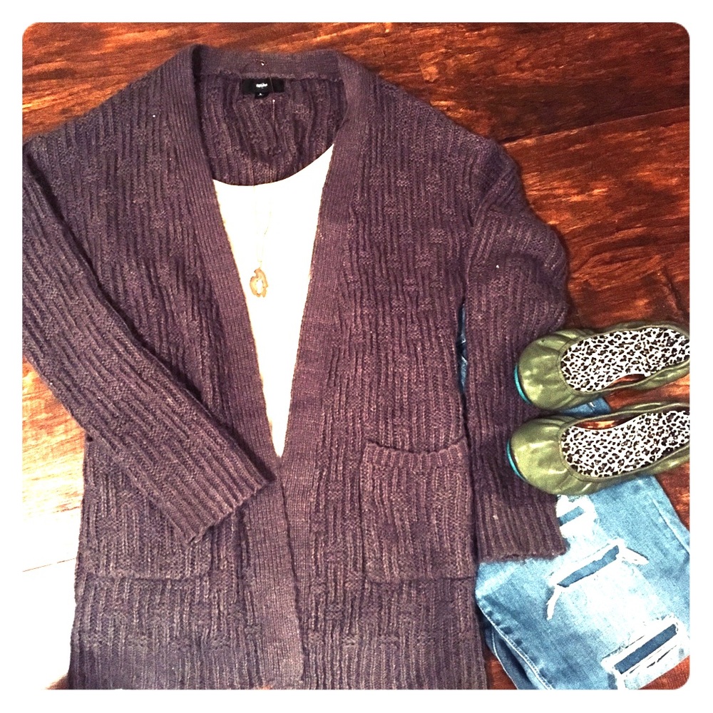 Cable Knit Cardigan Sweater (charcoal grey)